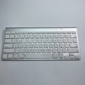 GENUINE Apple Wireless Bluetooth Keyboard A1314 Mac Aluminium Free‎ Shipping